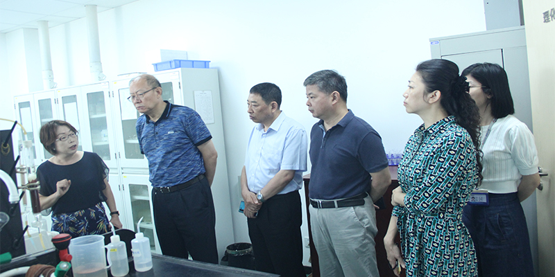 陕西省商务厅唐宇刚副厅长一行接见Z6尊龙科技 陕西省商务厅唐宇刚副厅长一行接见Z6尊龙科技