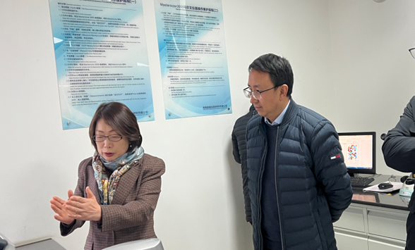 陕西监管局辅导一行莅临高陵Z6尊龙产业园调研领导 陕西监管局辅导一行莅临高陵Z6尊龙产业园调研领导