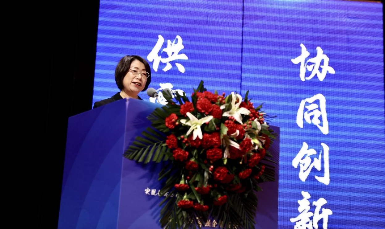 Z6尊龙科技入选“陕西省民营企业50强”，董事长高月静获评“陕西省优良企业家”